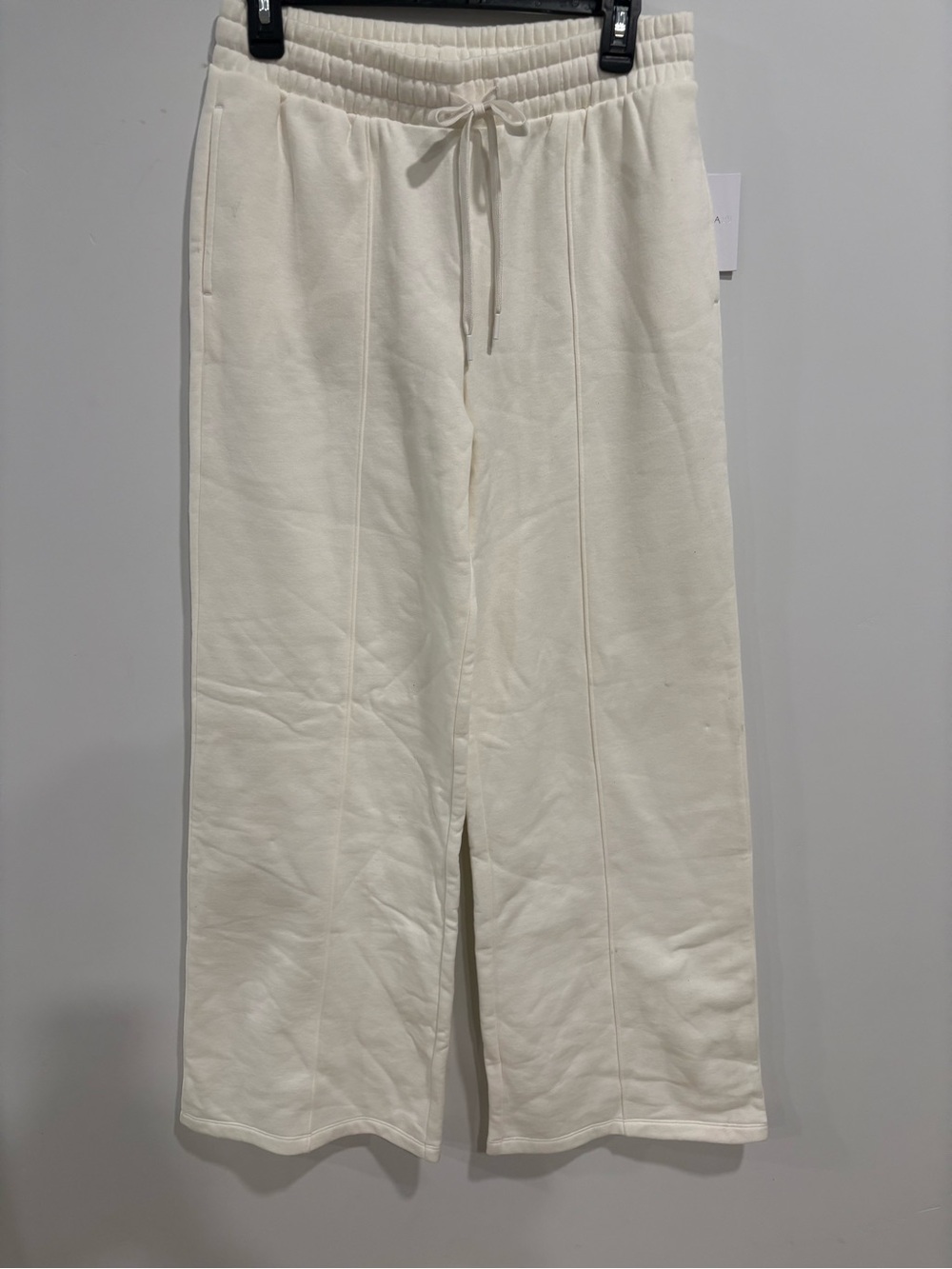 Women's Cream Wide-Leg Pull-On Pants - Picture 2 of 7